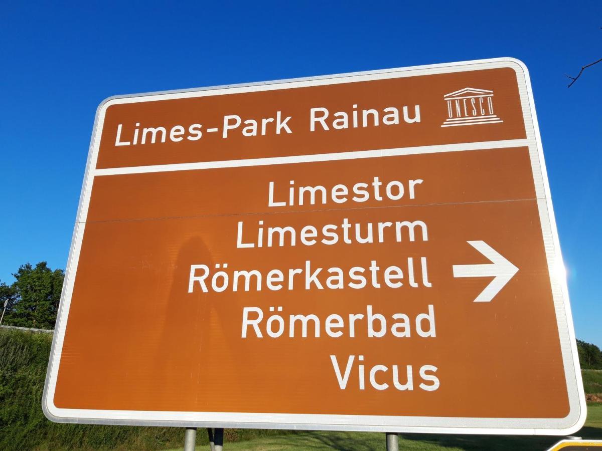 Limes Apartment -Uebernachten Am Limes- ライナウ エクステリア 写真