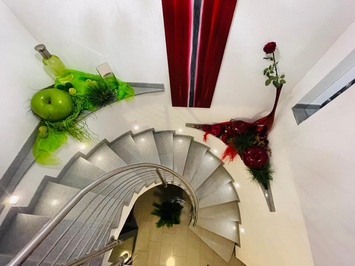 Limes Apartment -Uebernachten Am Limes- ライナウ エクステリア 写真