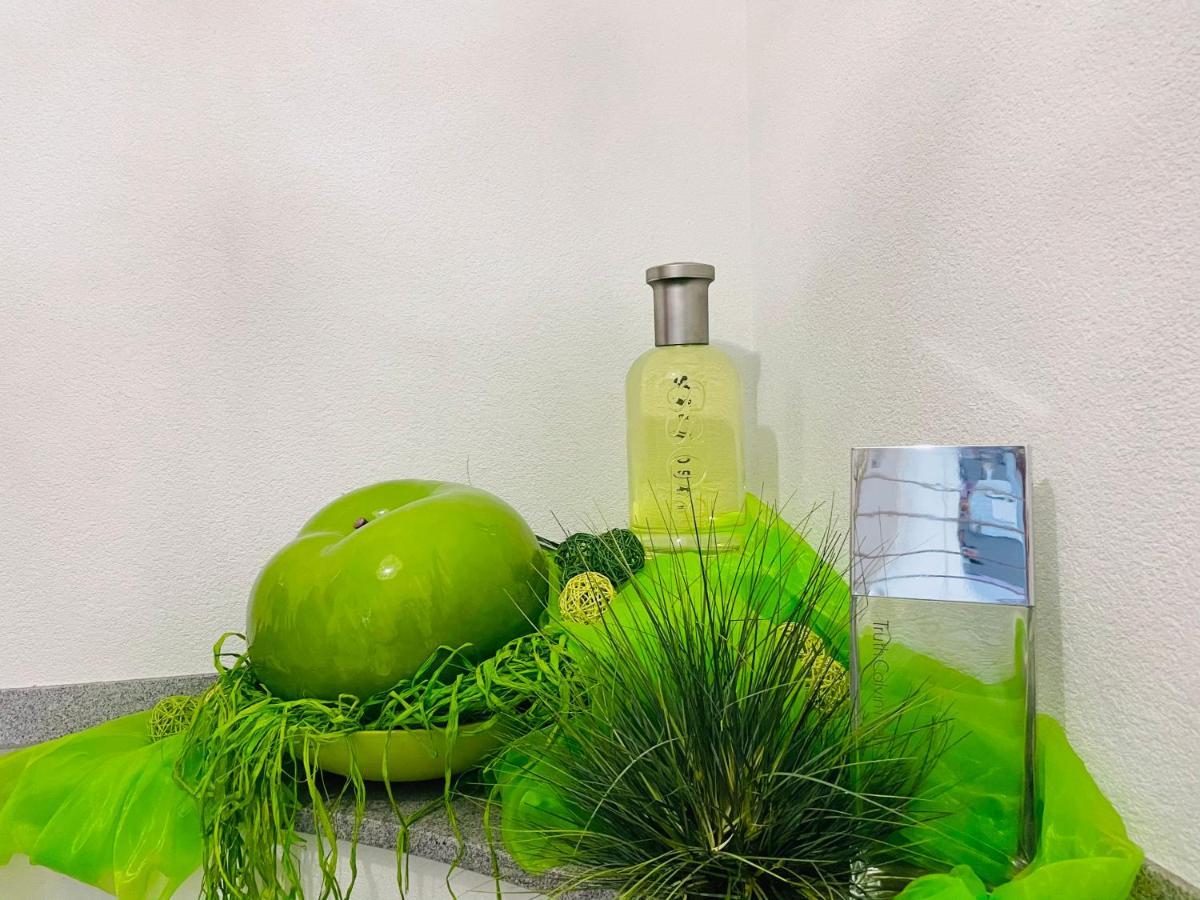 Limes Apartment -Uebernachten Am Limes- ライナウ エクステリア 写真
