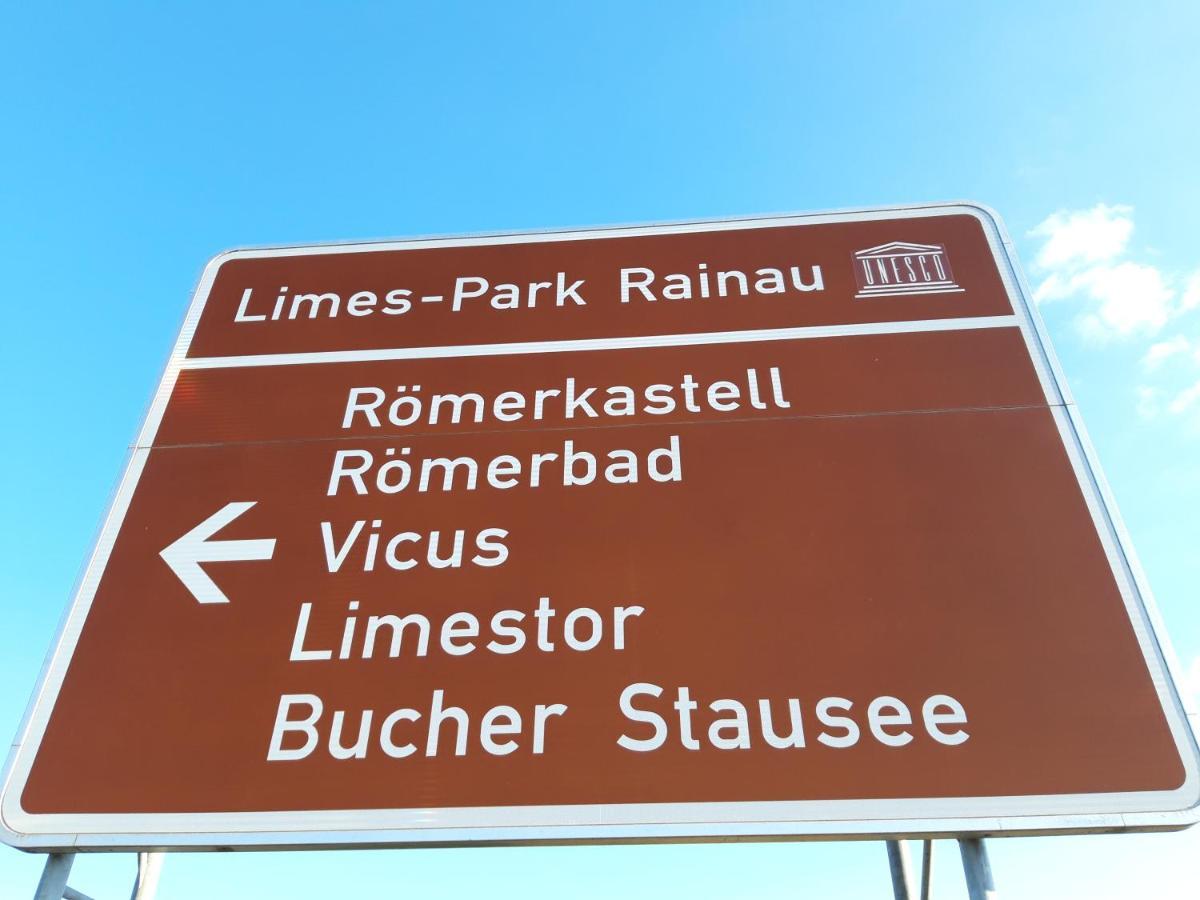 Limes Apartment -Uebernachten Am Limes- ライナウ エクステリア 写真